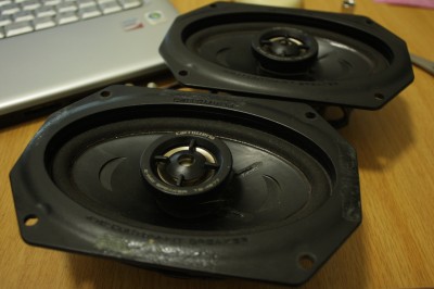 カロッツェリアの楕円スピーカー